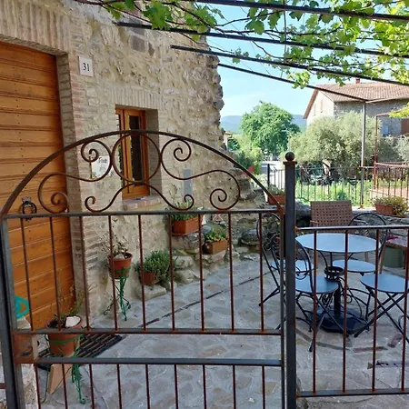 La Torretta Сasa de vacaciones Collelungo (Baschi)