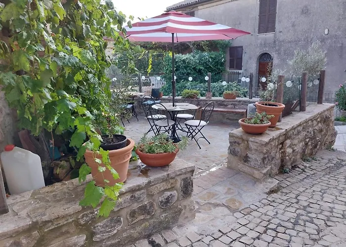 La Torretta Casa de Férias Collelungo (Baschi)